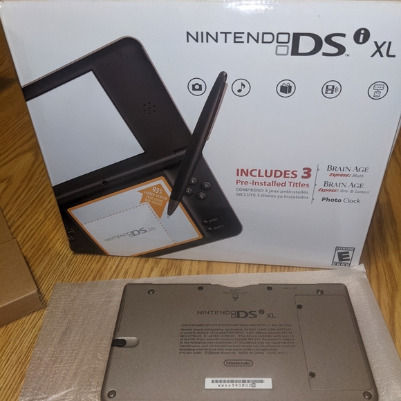Nintendo DSi XL bronze - Picture 3 of 7